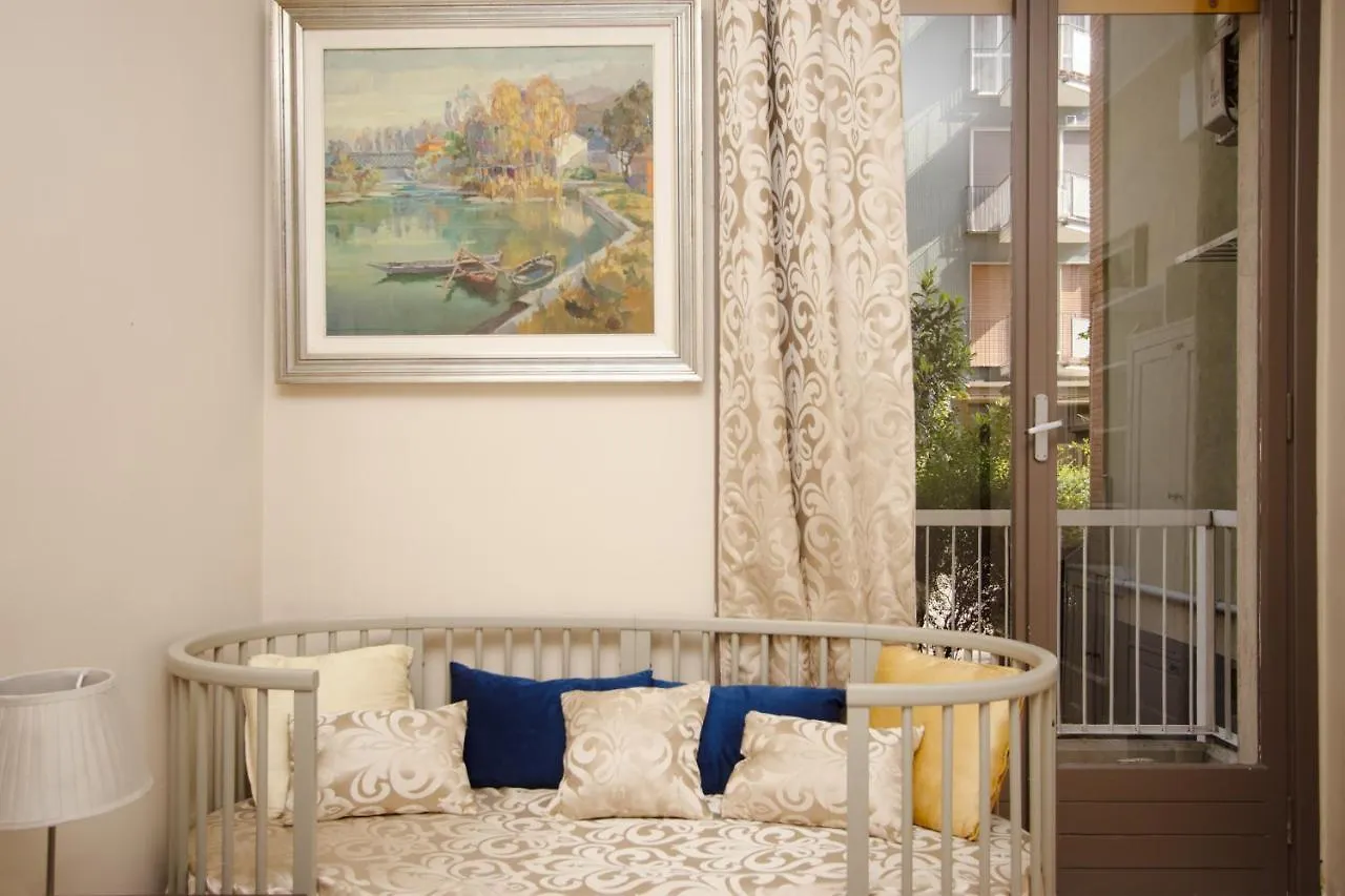 Note D'Artista-Duomo 15 Minutes Apartment Milan Italy
